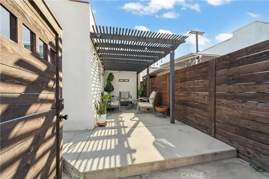 2324 E 14th, Long Beach, CA 90804 - #2