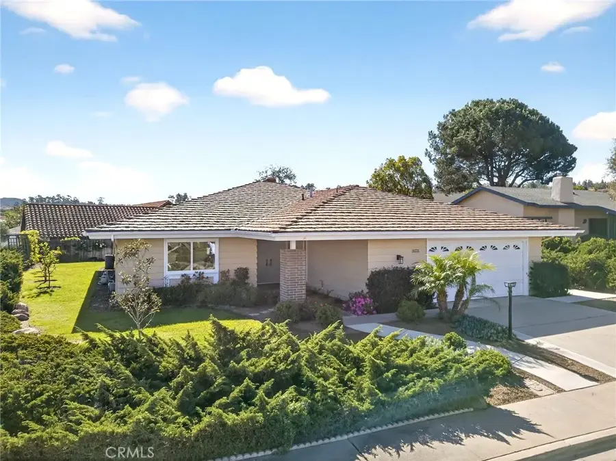 16731 San Salvador Rd, San Diego, CA 92128 - Image #2