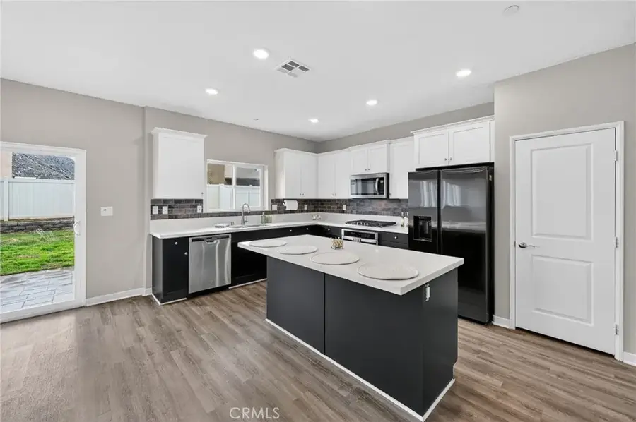 31190 Linden Flower, Winchester, CA 92596 - #3
