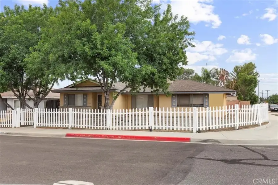 892 Margaret, Hemet, CA 92543 - Image #2