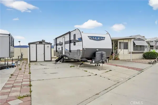 1295 S Cawston Ave, Hemet, CA 92545