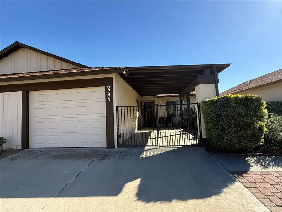 624 W Villa Chaparral, San Jacinto, CA 92583 - #3