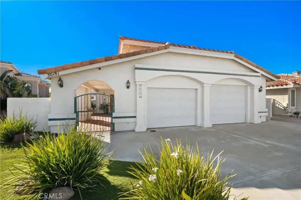 30181 Swan Point, Canyon Lake, CA 92587 - #1