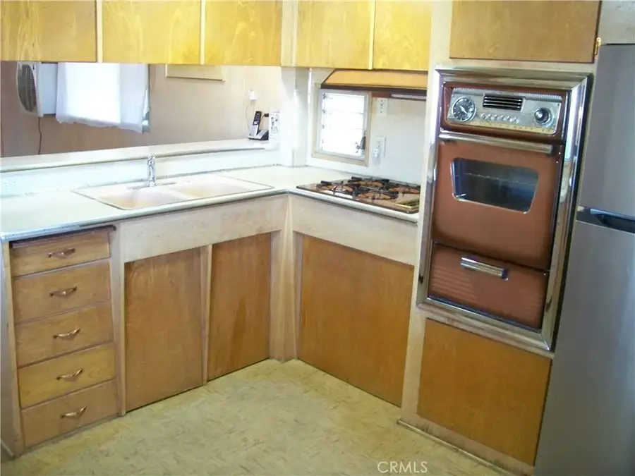 731 San Juan, Hemet, CA 92543 - #3