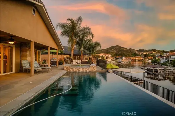 30249 Spray Drive, Canyon Lake, CA 92587