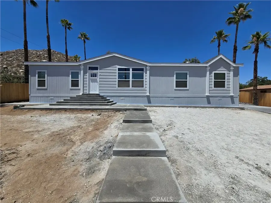 33510 Beverly Dr, Hemet, CA 92545 - #3