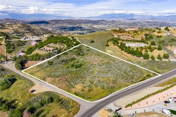 38550 King, Murrieta, CA 92562