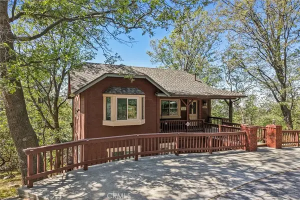28662 Zion Drive, Lake Arrowhead, CA 92352