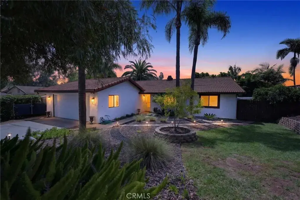 955 La Rue Avenue, Fallbrook, CA 92028 - #1