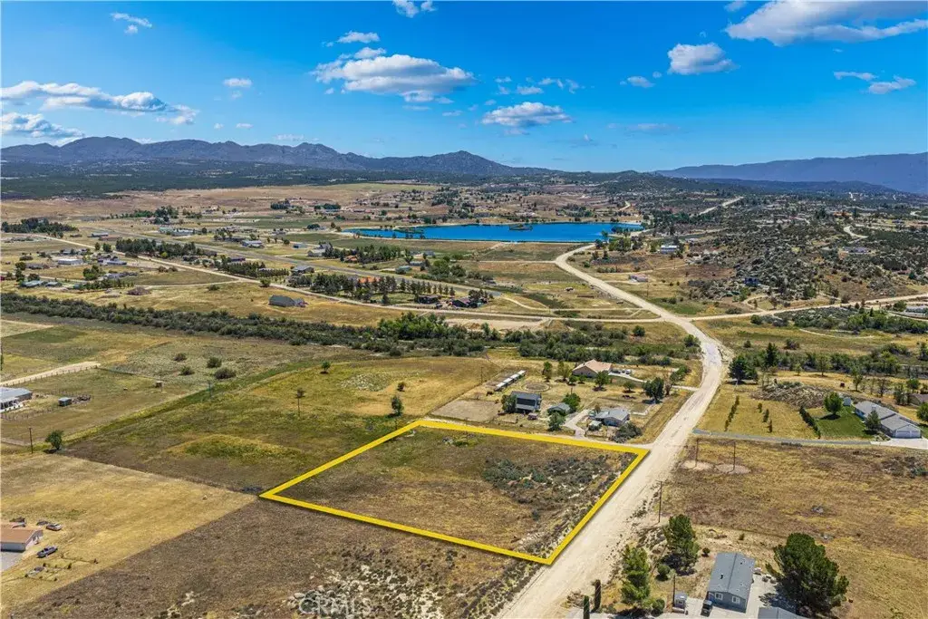 220 Lakeshore, Aguanga, CA 92536 - #1