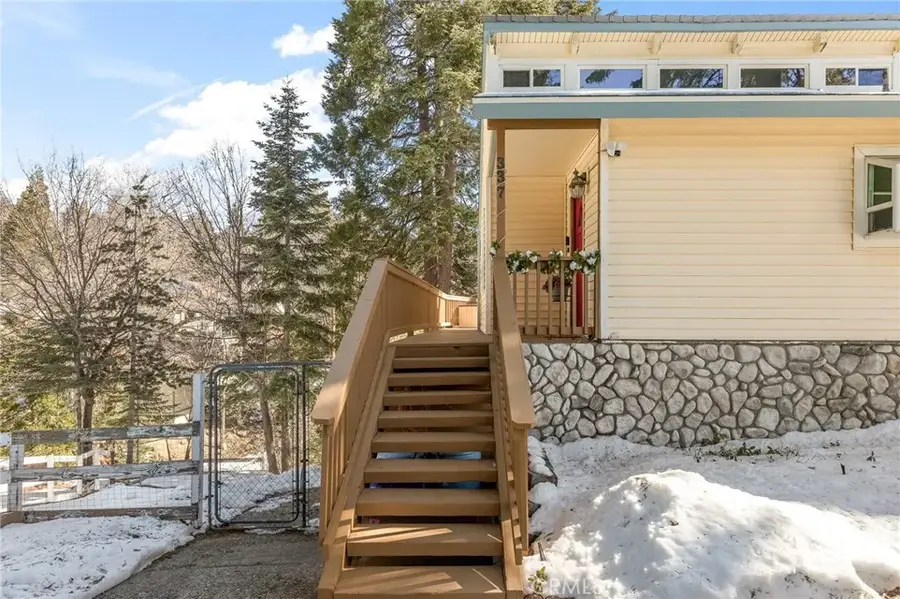337 Lookout, Twin Peaks, CA 92391 - #2