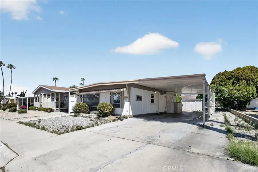 1200 W Johnston, Hemet, CA 92543 - #2