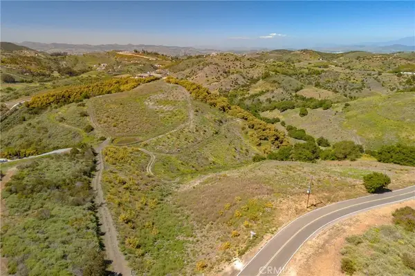 2 La Cruz, Temecula, CA 92590