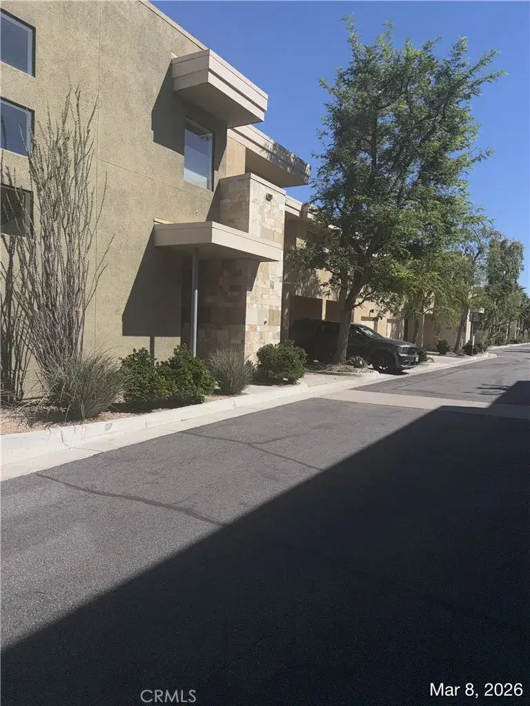 820 E Palm Canyon, Palm Springs, CA 92264 - #1