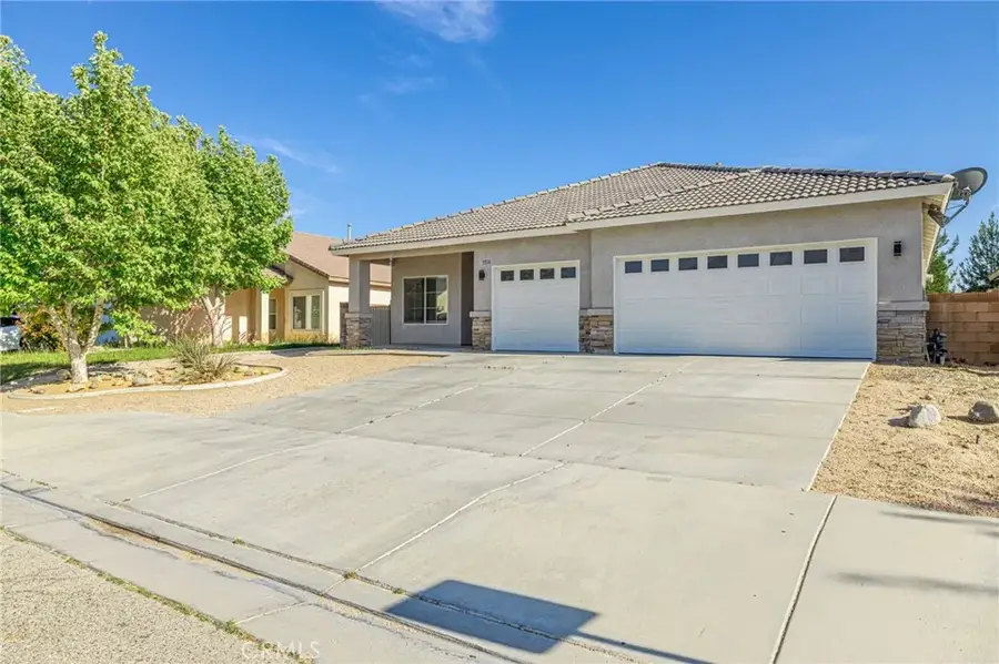 3514 W Avenue J4, Lancaster, CA 93536 - #2