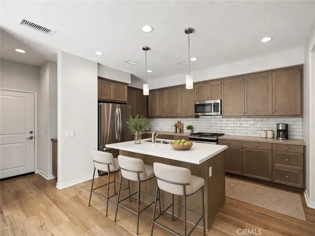 31258 Calle Cirros, Temecula, CA 92592 - #1