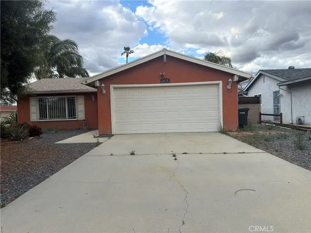 2410 El Toro, Hemet, CA 92545 - #1