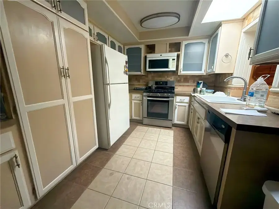 2410 El Toro, Hemet, CA 92545 - #3