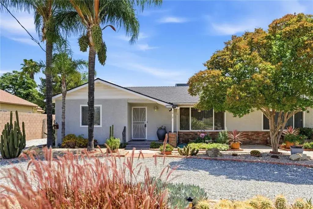 590 N Hemet Street, Hemet, CA 92544 - #1