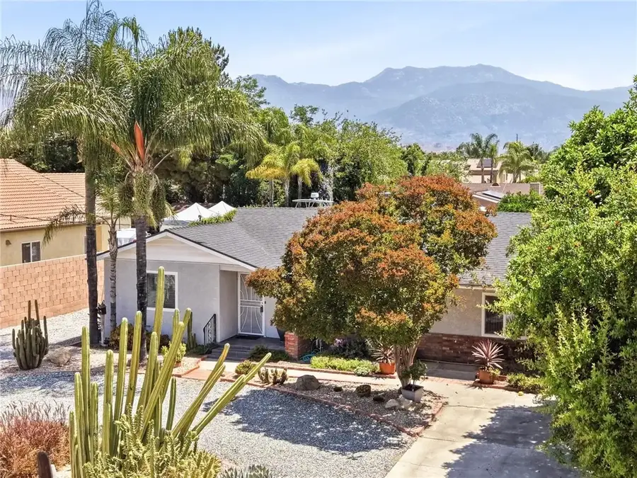 590 N Hemet Street, Hemet, CA 92544 - #3