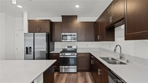 35172 Grove Trail, Fallbrook, CA 92028