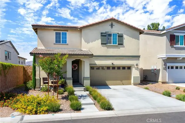674 Hummingbird, San Jacinto, CA 92583