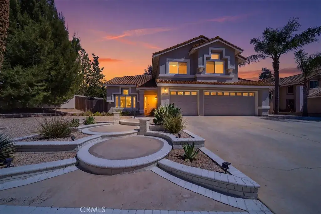 39864 Ranchwood Dr, Murrieta, CA 92563 - #1