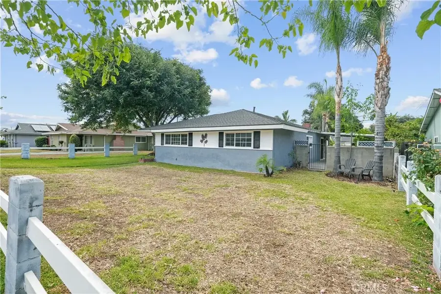 318 E Gladstone Street, San Dimas, CA 91773 - #3