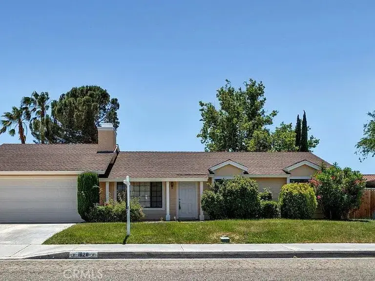 1628 W Avenue K11, Lancaster, CA 93534 - #1