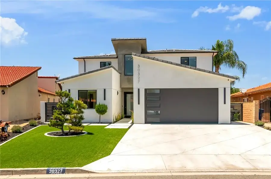 30327 Sea Horse, Canyon Lake, CA 92587 - #2