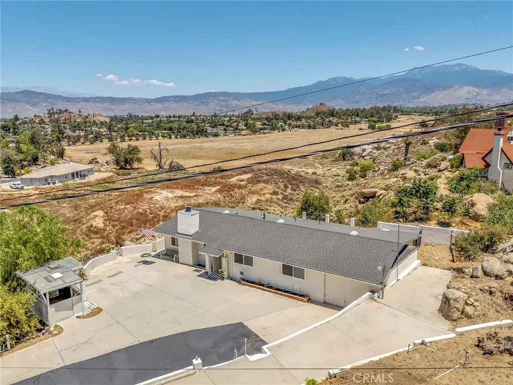 27756 Vista Del Valle, Hemet, CA 92544 - #1
