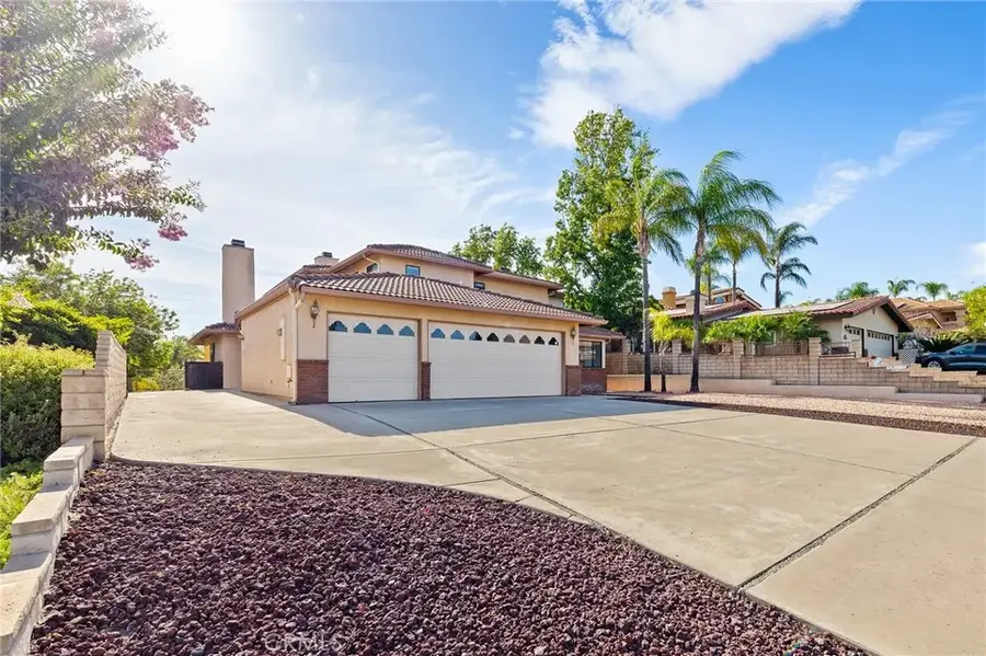 30127 White Wake, Canyon Lake, CA 92587 - #2