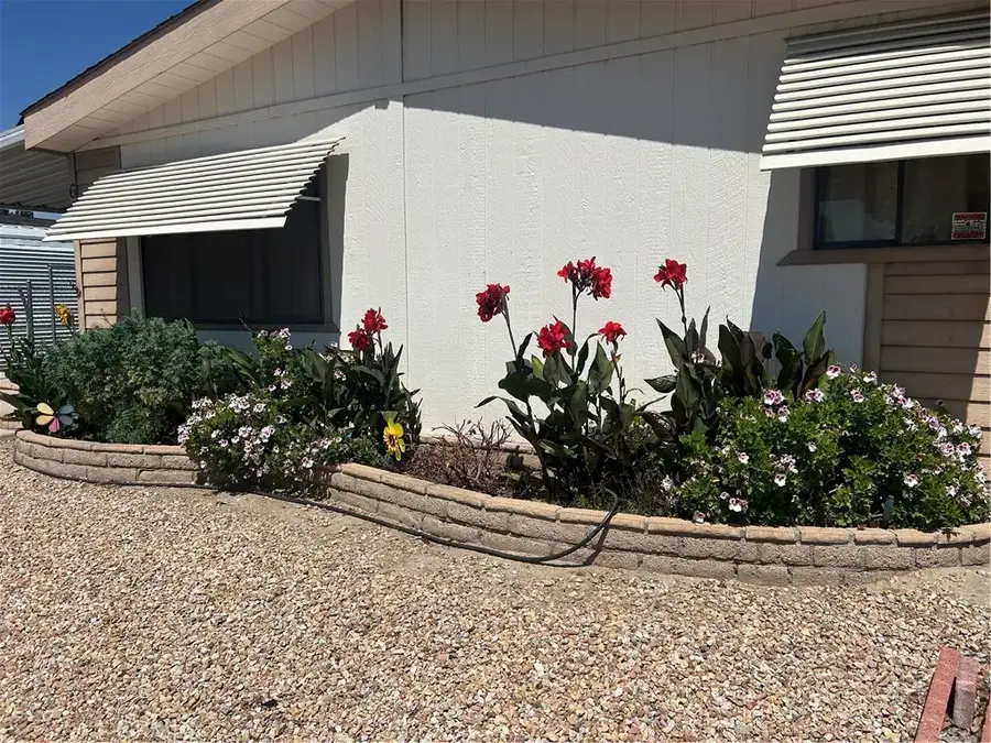 664 Mariposa, Hemet, CA 92543 - #3