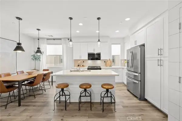 1323 Via Lucero, Oceanside, CA 92056