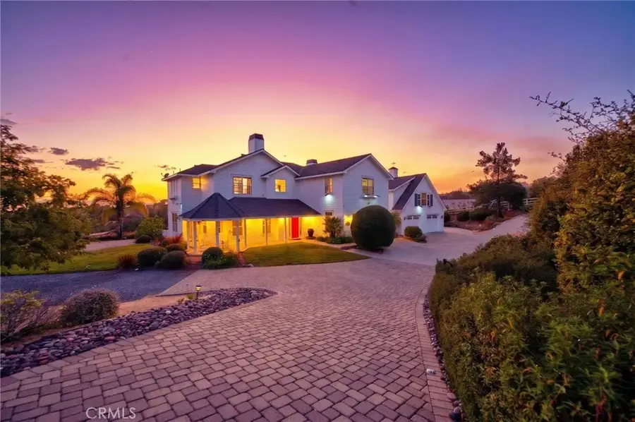 1130 Sierra Bonita, Fallbrook, CA 92028 - #2