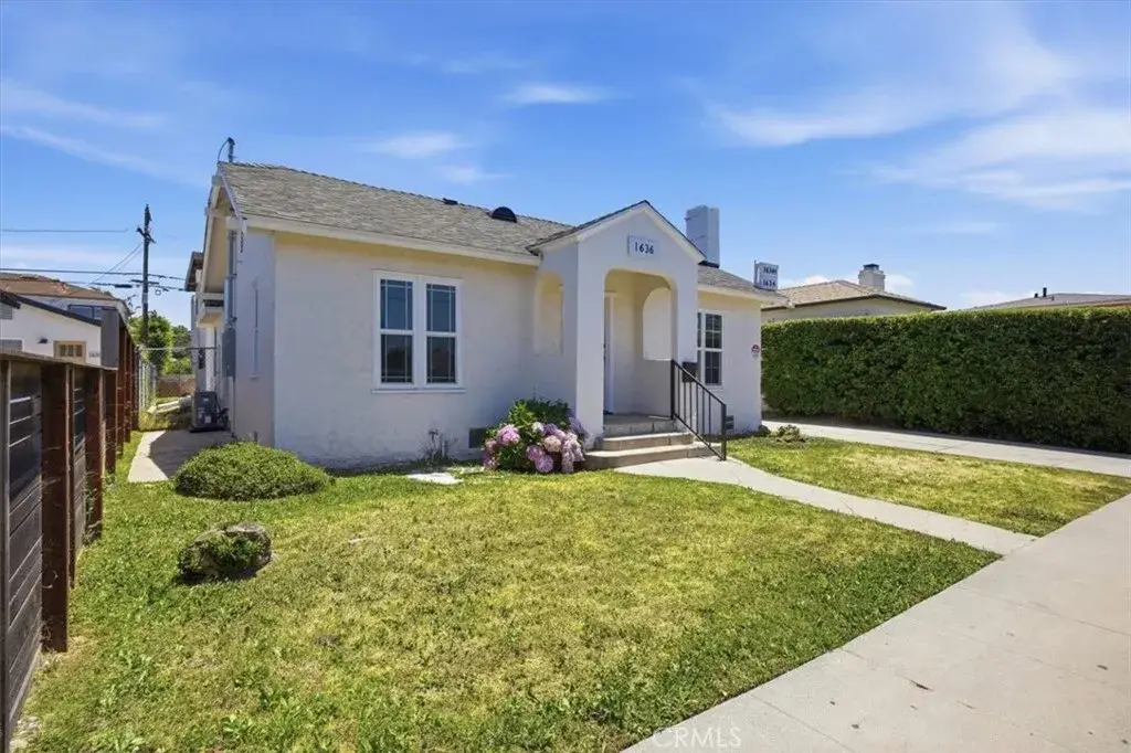 1636 S Ridgeley, Los Angeles, CA 90019 - #1