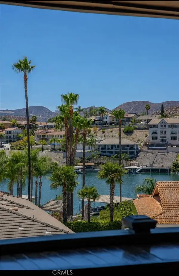 22620 Blue Teal, Canyon Lake, CA 92587