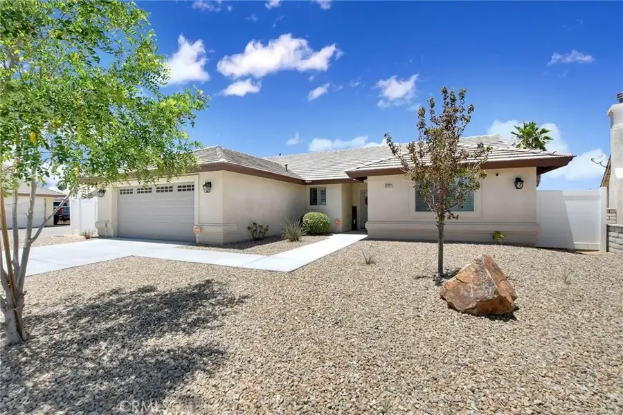 13722 Greenwood, Victorville, CA 92395 - #3