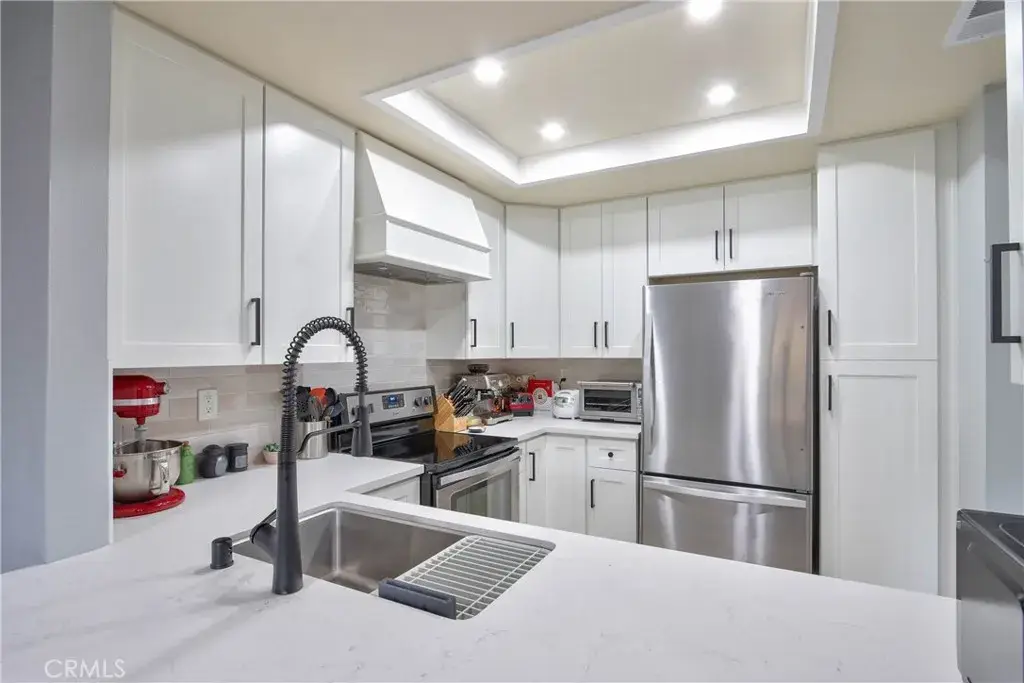 926 Lupine Hills Drive #15, Vista, CA 92081 - #1
