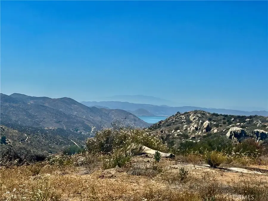 33445 Chameleon, Hemet, CA 92544 - #2