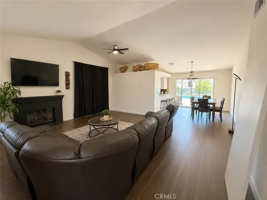 44128 Galicia, Hemet, CA 92544 - #2