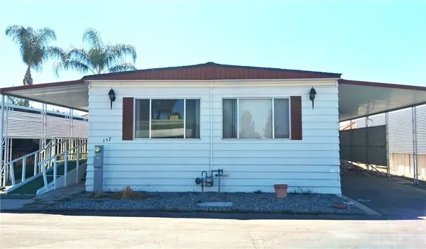 725 W Thornton #157, Hemet, CA 92543