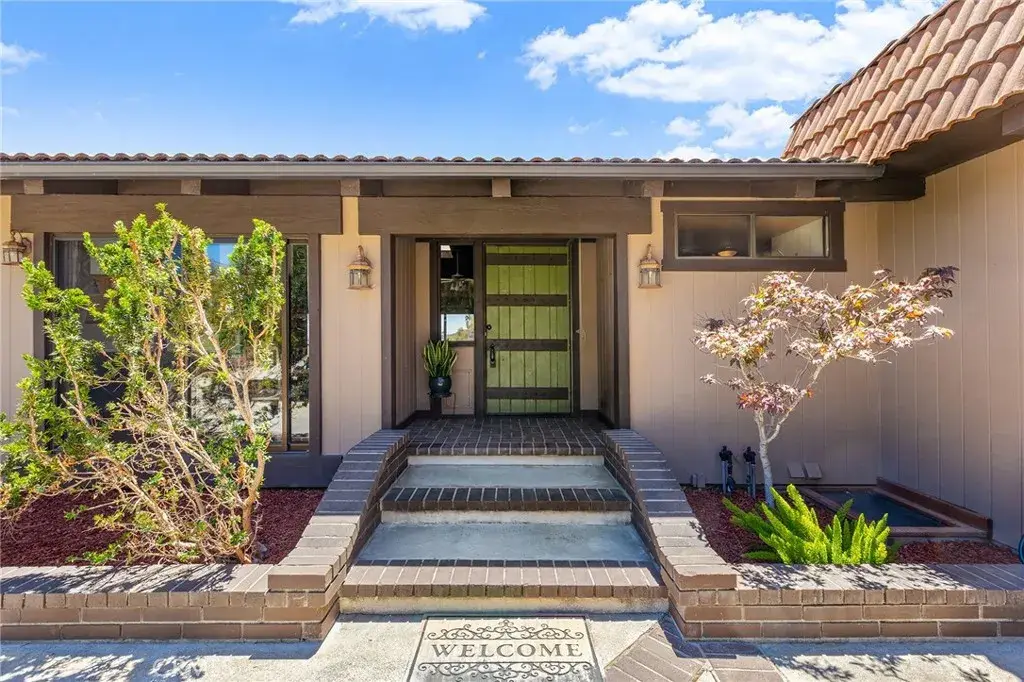 750 Stewart Canyon, Fallbrook, CA 92028 - #1
