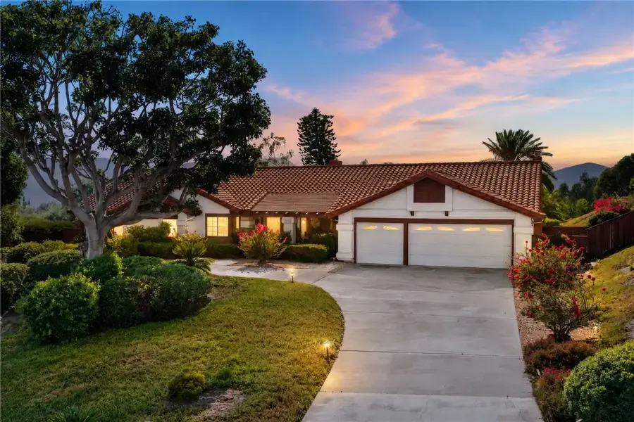 2415 Eucalyptus, Escondido, CA 92029 - #2