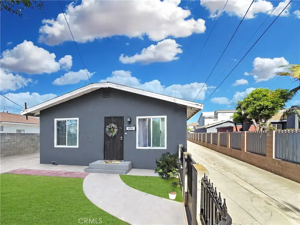 15716 Larch Avenue, Lawndale, CA 90260 - #1