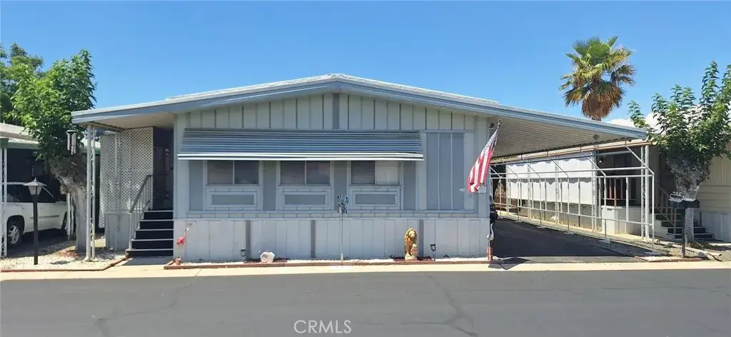 575 Lyon #19, Hemet, CA 92543 - #1