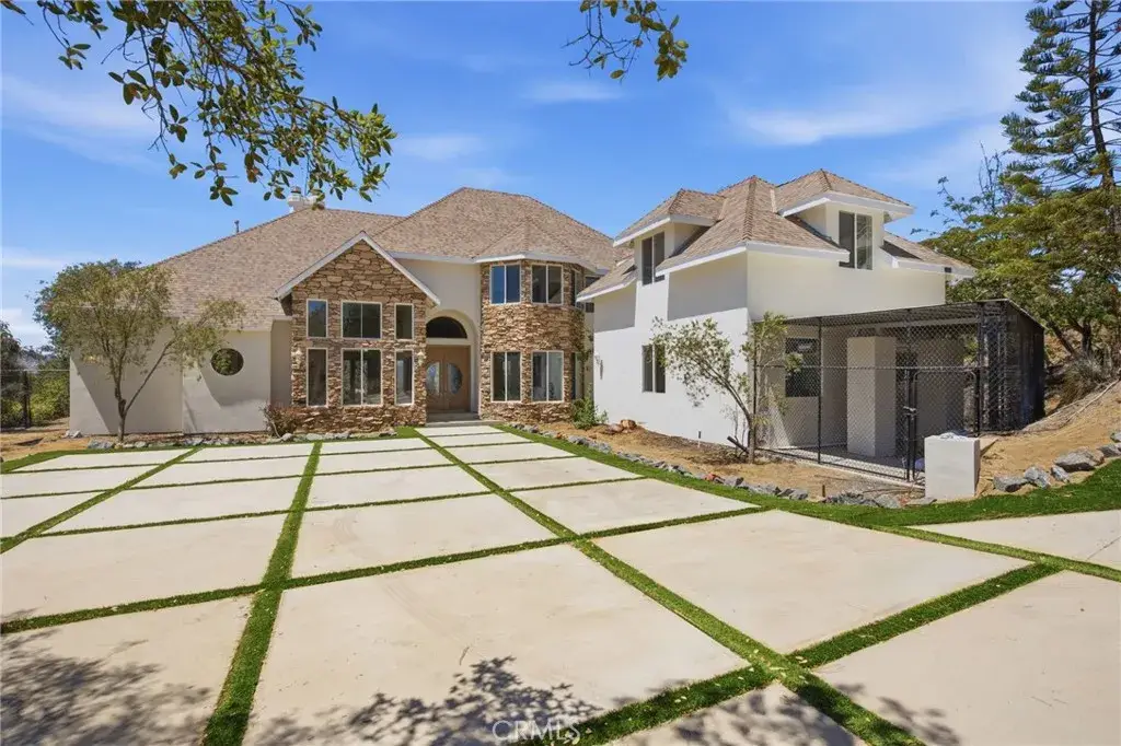 1094 Hillcrest View Lane, Fallbrook, CA 92028 - #1