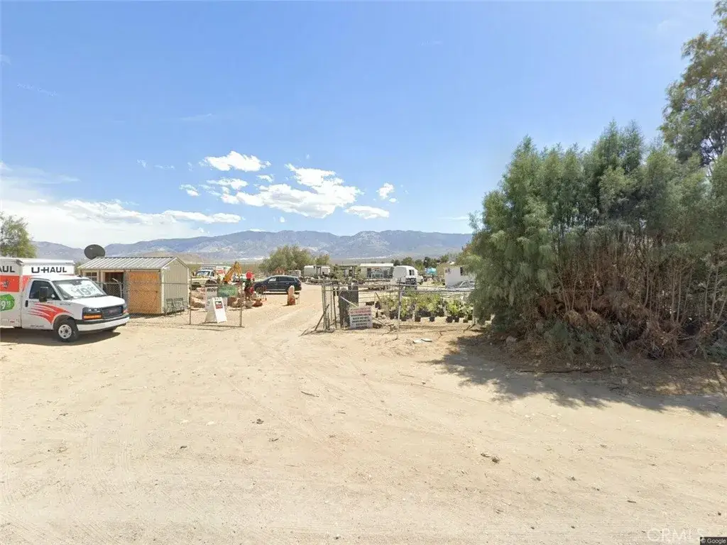 32961 Old Woman Springs, Lucerne Valley, CA 92356 - #1