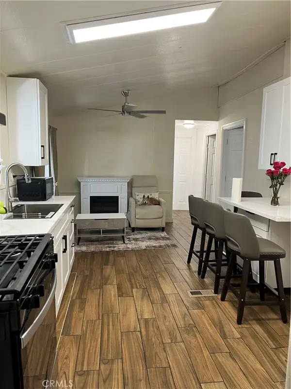 205 Duchess #125, Santa Ana, CA 92704