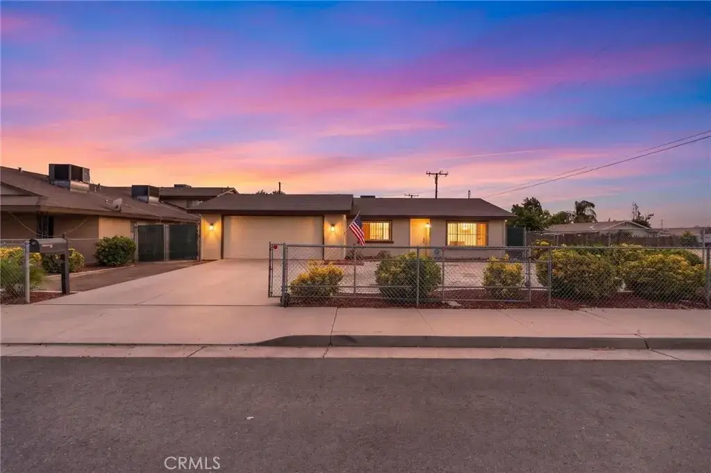 605 Los Tilos, Hemet, CA 92543 - #1